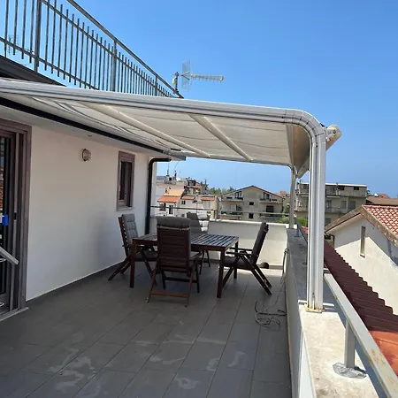 Donna Maria Attico Apartment